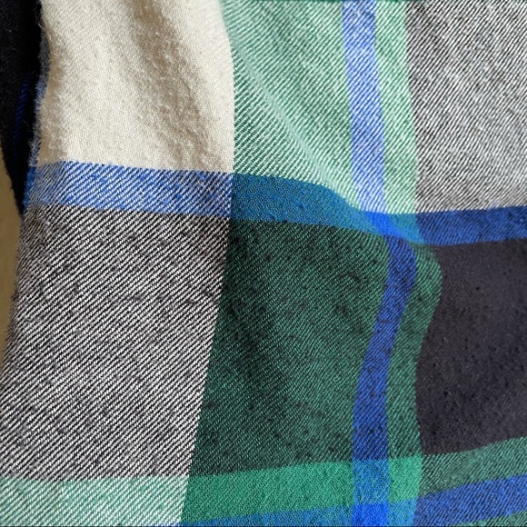 American Eagle Outfitters Flannel button down XS - Picture 9 of 12